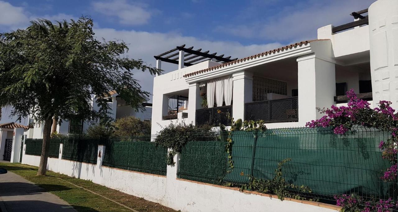 A Golf & Beach Chez Pascale Et Alain Alcaidesa Exterior foto